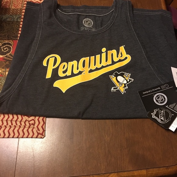 Tank top - Picture 2 of 5